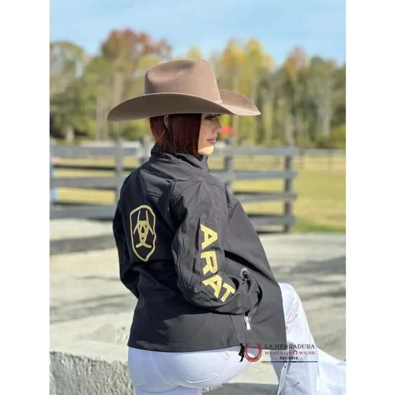 ARIAT JACKET SOFTSHELL BLACK & GOLD TEAM LOGO