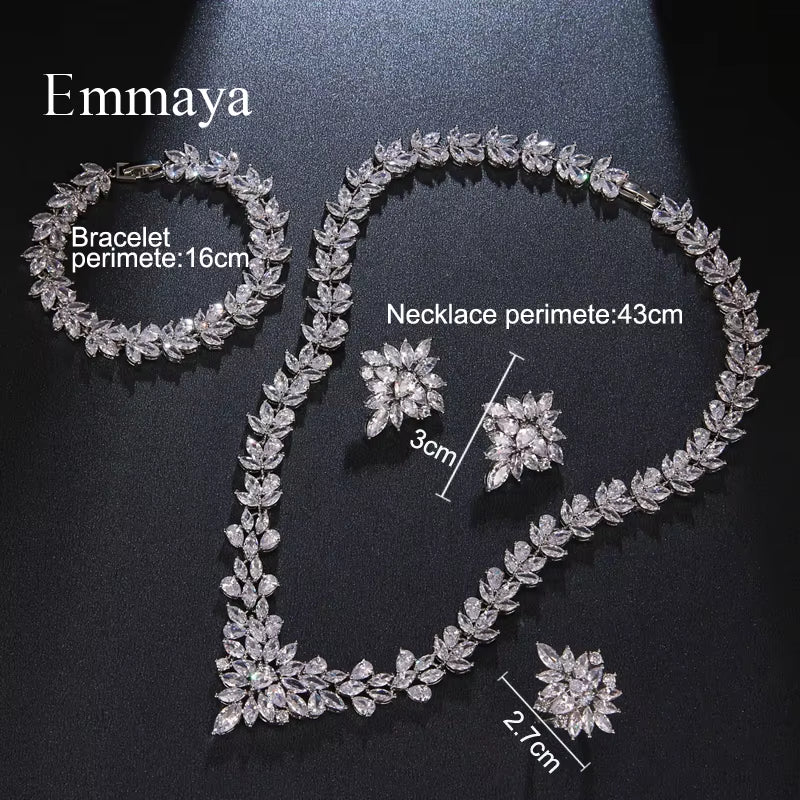 Emmaya Luxury Style Flower Shape Fascinating Design Four-Piece Set Fashion Necklace for Female Brilliant Jewelry Party Dress-Up