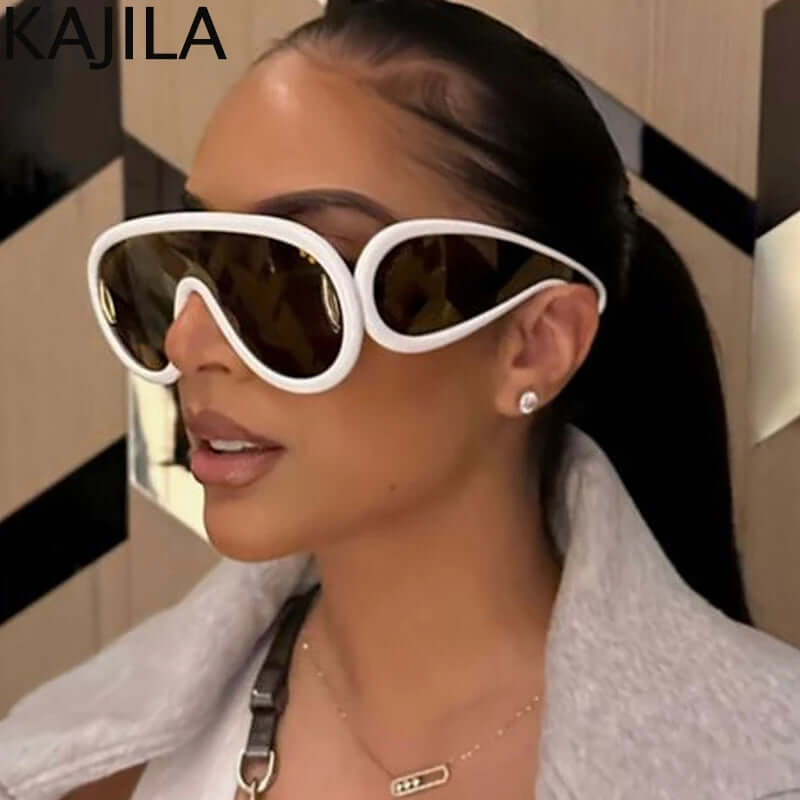 Oversized Wave Mask One-Piece Sunglasses Women Y2K Punk Sports Sun Glasses for Lady 2025 Luxury Brand Steampunk Eyewear Goggle